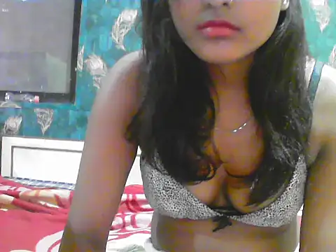 Snapshot of Diana_Penty chatting on 05.25.26 Diana Penty online show from 05.25.26