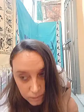 Snapshot of MissDiavoletta chatting on 05.25.26 MissDiavoletta online show from 05.25.26