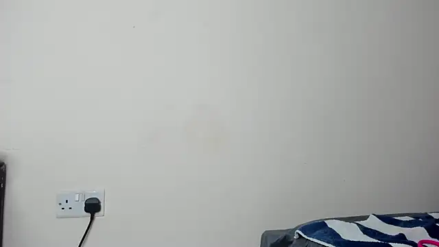 Snapshot of Real_Slim_Thick chatting on 05.23.26 Real Slim Thick online show from 05.23.26