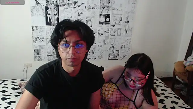 Snapshot of roseandcas1 chatting on 07.15.26 roseandcas1 online show from 07.15.26