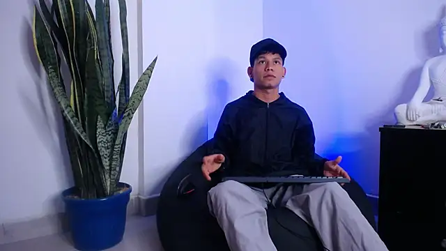 Snapshot of ThiagoFerrer_ chatting on 05.29.26 ThiagoFerrer online show from 05.29.26