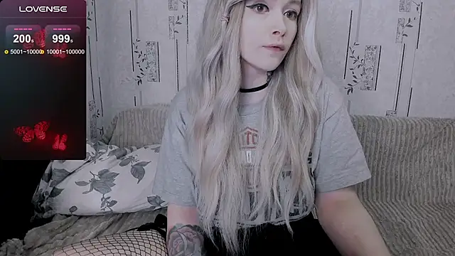 Polly Megan online show from 05.27.26