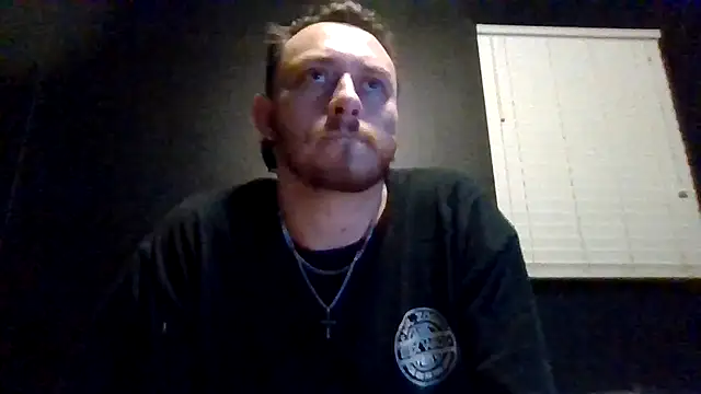 Snapshot of Tallhungcloudyyy chatting on 05.28.26 Tallhungcloudyyy online show from 05.28.26