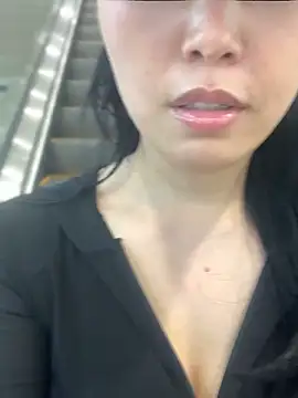 Snapshot of lylxili chatting on 05.25.26 lylxili online show from 05.25.26