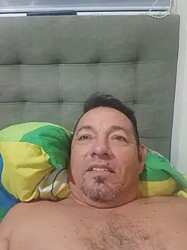 Snapshot of Gerardo_Camila chatting on 05.19.26 Gerardo Camila online show from 05.19.26