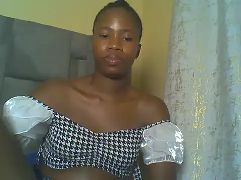Cuteebony16 online show from 05.19.26