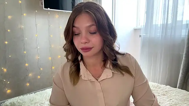 Snapshot of Lia_be_mine chatting on 07.18.26 Lia be mine online show from 07.18.26