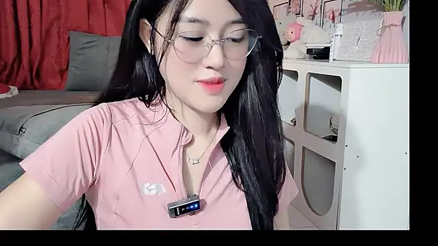 Bee-Cherry online show from 05.29.26