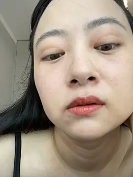 Snapshot of CRROO-AA chatting on 05.22.26 CRROO-AA online show from 05.22.26
