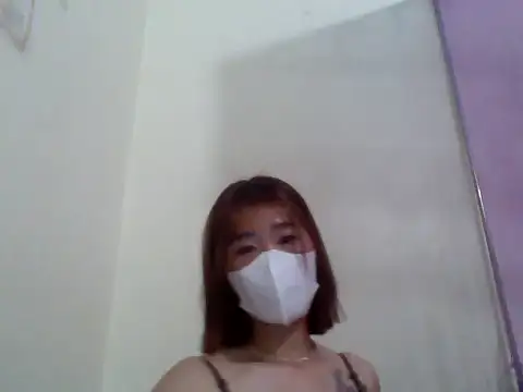 Snapshot of Lissaa18 chatting on 05.24.26 Lissaa18 online show from 05.24.26