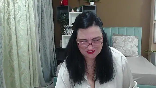 Snapshot of ValerieSmithsx chatting on 05.21.26 ValerieSmithsx online show from 05.21.26
