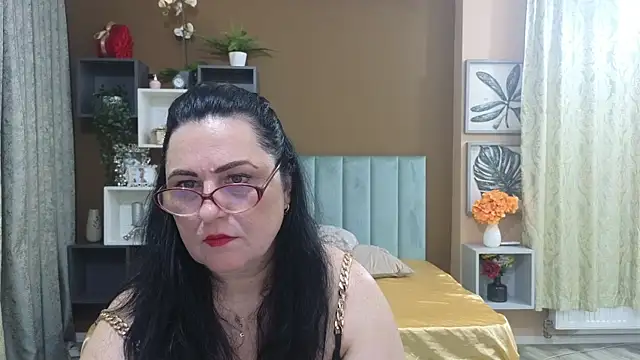 Snapshot of ValerieSmithsx chatting on 05.24.26 ValerieSmithsx online show from 05.24.26