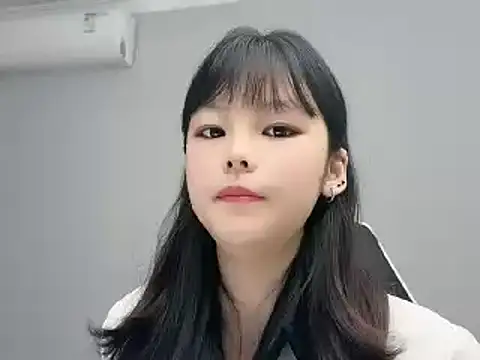 Mia8888 online show from 05.21.26