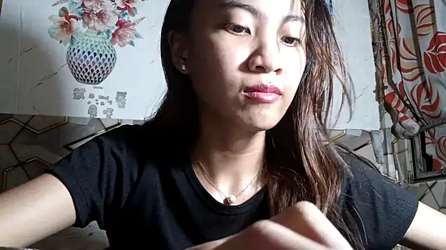 Snapshot of DeeannGunby chatting on 06.19.26 DeeannGunby online show from 06.19.26