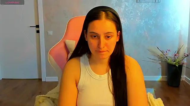 Elizabet Colllins online show from 05.27.26