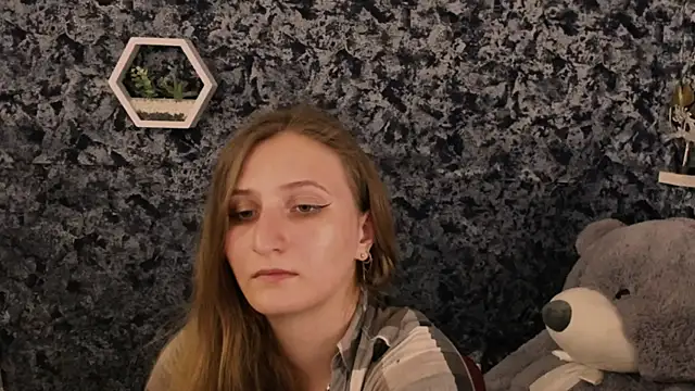 Jenny smille  online show from 05.20.26