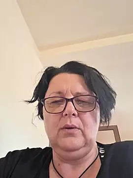 Snapshot of Diana_Diafan chatting on 05.22.26 Diana Diafan online show from 05.22.26