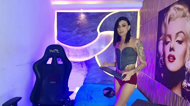 Violeta Alvarez online show from 06.08.26
