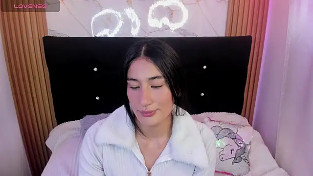 Sara Sweet03 online show from 05.19.26
