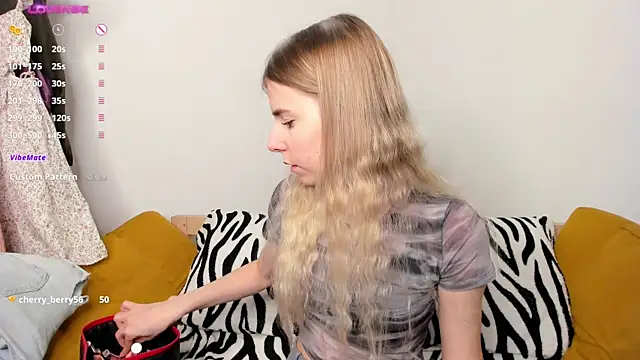 Honey Lia online show from 05.21.26