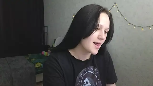 Tori cute online show from 05.20.26