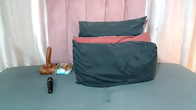 Tianaah online show from 07.07.26