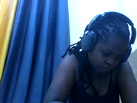 Snapshot of ladar chatting on 07.01.26 ladar online show from 07.01.26