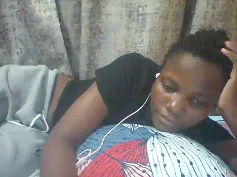 Snapshot of tina_2030 chatting on 06.17.26 tina 2030 online show from 06.17.26
