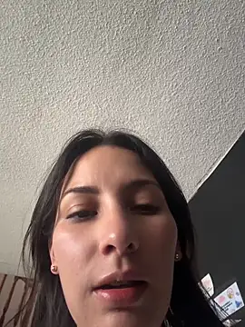 SaraSeduce7 online show from 05.27.26