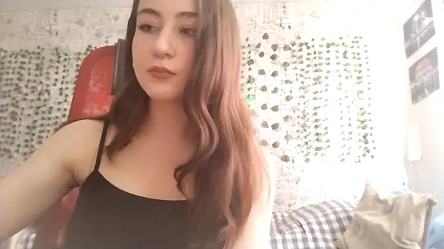Snapshot of Pollykiss chatting on 06.16.26 Pollykiss online show from 06.16.26