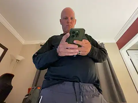Snapshot of cumslowforu chatting on 05.29.26 cumslowforu online show from 05.29.26