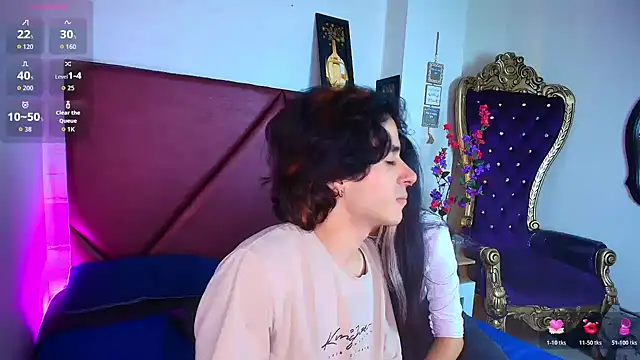 Snapshot of Chlloe_Fox chatting on 06.18.26 Chlloe Fox online show from 06.18.26