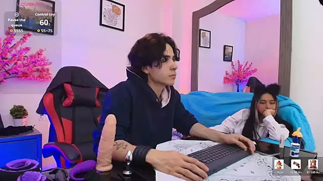 Snapshot of Chlloe_Fox chatting on 07.13.26 Chlloe Fox online show from 07.13.26