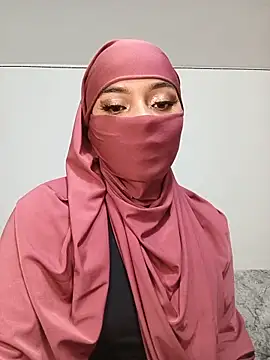 Snapshot of Samira_1 chatting on 06.26.26 Samira 1 online show from 06.26.26