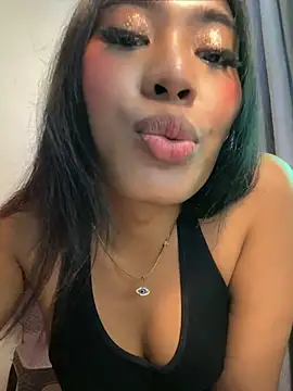 hugecock tamira online show from 06.25.26