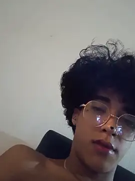 boy max latin online show from 06.15.26