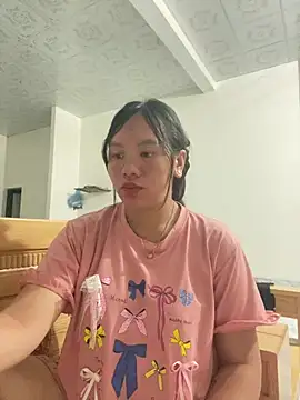Snapshot of Suki-love chatting on 06.27.26 Suki-love online show from 06.27.26