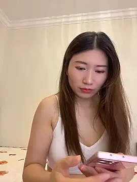 qiuqiu 018 online show from 05.28.26