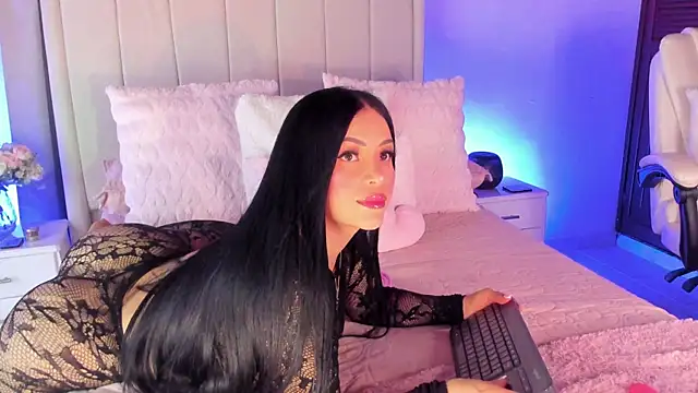 Alannawolff online show from 07.12.26
