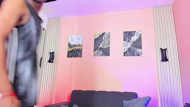 DarkLatinBoy  online show from 05.24.26