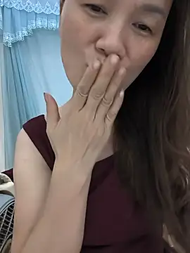 Snapshot of Lye_lovely chatting on 07.12.26 Lye lovely online show from 07.12.26
