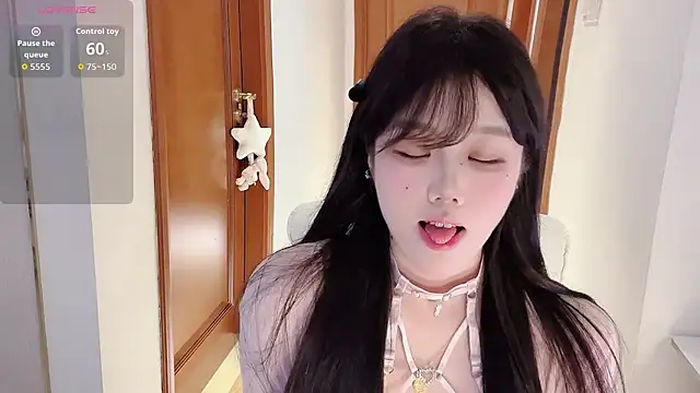 April UU online show from 06.25.26