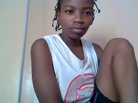 Snapshot of aliana082169 chatting on 07.13.26 aliana082169 online show from 07.13.26