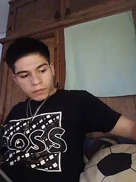 Snapshot of Oliver_LA chatting on 07.26.26 Oliver LA online show from 07.26.26