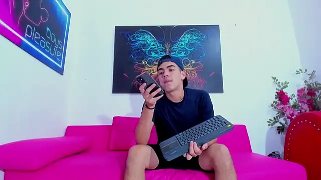 Snapshot of Khody_sweet chatting on 05.28.26 Khody sweet online show from 05.28.26