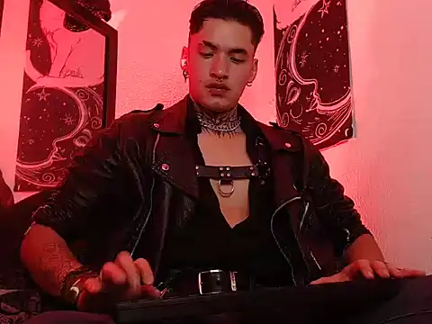 AlecBanne  online show from 08.06.26