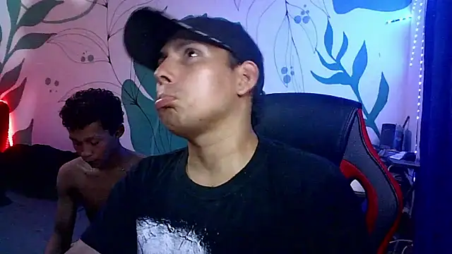 Latinos2411 online show from 06.03.26