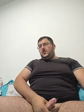 Snapshot of GabyAndrey93 chatting on 05.28.26 GabyAndrey93 online show from 05.28.26