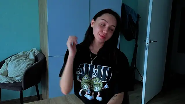 Snapshot of EsterCarterr chatting on 05.25.26 EsterCarterr online show from 05.25.26