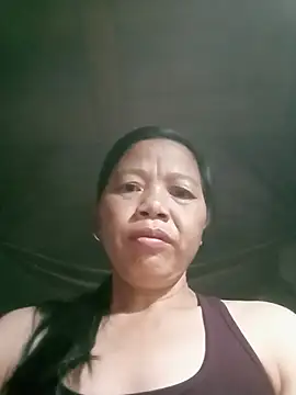 Snapshot of Elfledaa chatting on 06.23.26 Elfledaa online show from 06.23.26